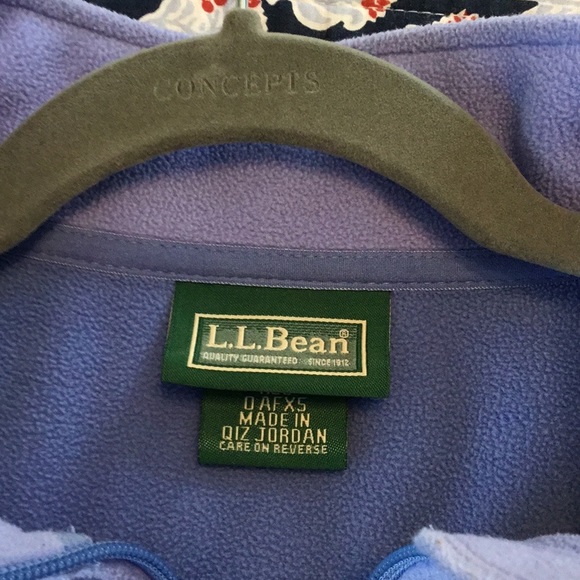 L. L. Bean women’s fleece vest - Picture 3 of 8